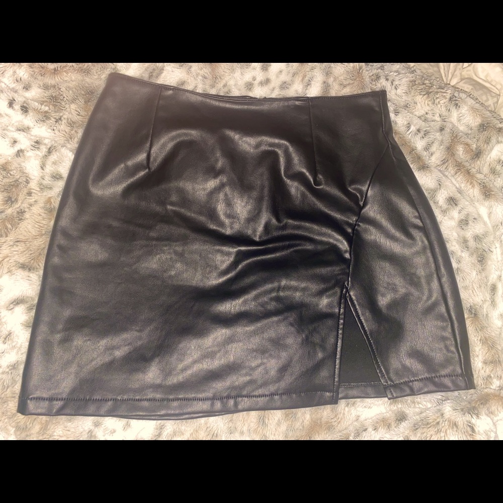 Leather/ spanx mini skirt